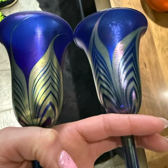 Vintage Artisan Blown Carnival Glass Champagne Flutes - Picture 14 of 16